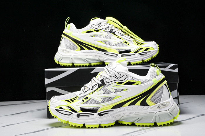 Off-White c/o Virgil Abloh