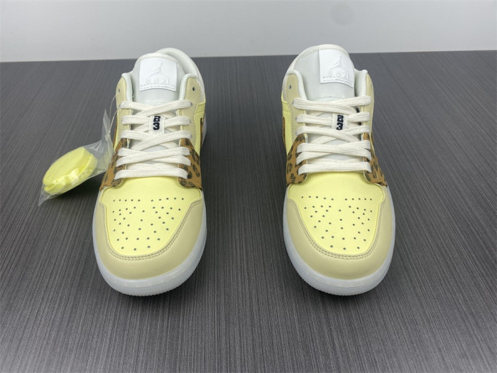 air jordan 1 low snkrs day dn6998-700
